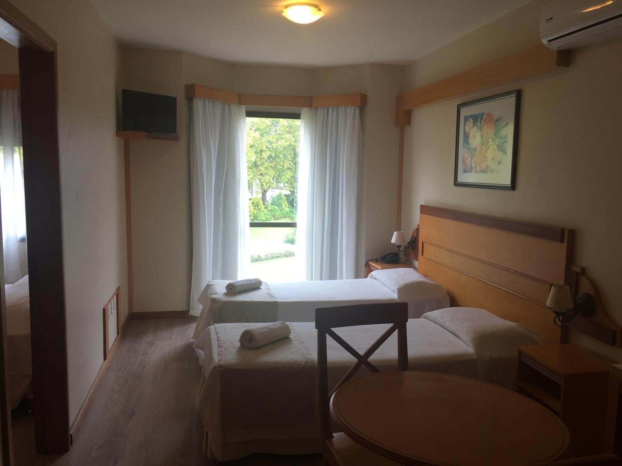 Hotel Tissiani กาเนรา ห้อง รูปภาพ