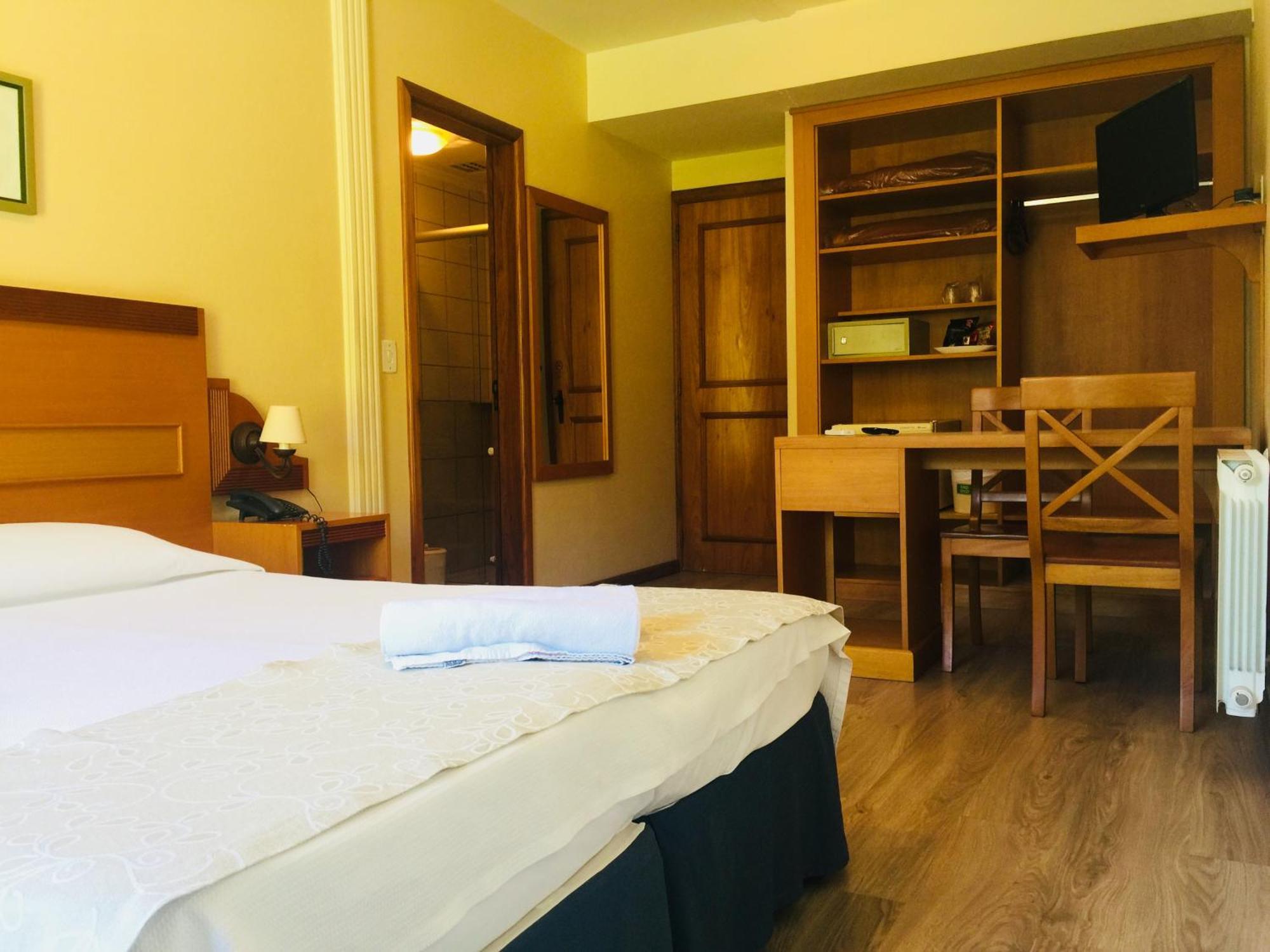 Hotel Tissiani กาเนรา ห้อง รูปภาพ